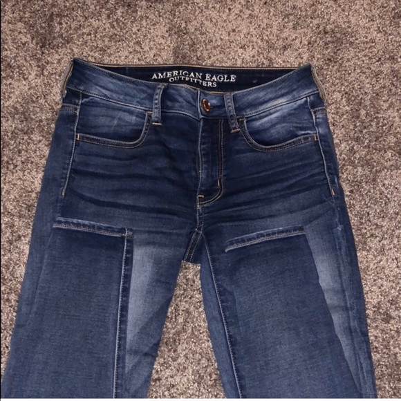 Light wash American Eagle Jeggings !!! Size 2 - Picture 3 of 3